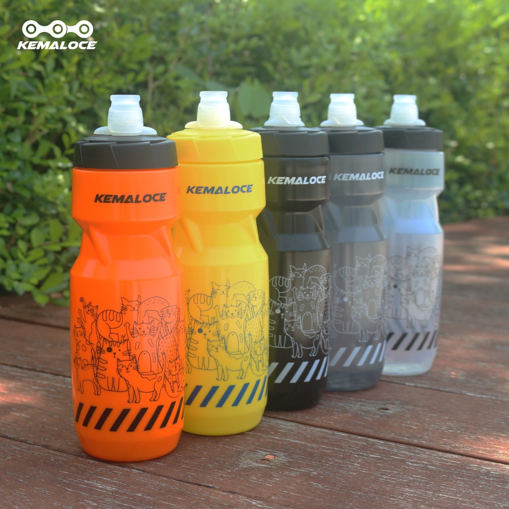 KEMALOCE ขวดน้ำจักรยาน 710ml 100% ปราศจากสาร BPA MTBจักรยานเสือหมอบ ขวดน้ําสําหรับปั่นจักรยาน ดํา&เหลือง&ขาว&เทา
