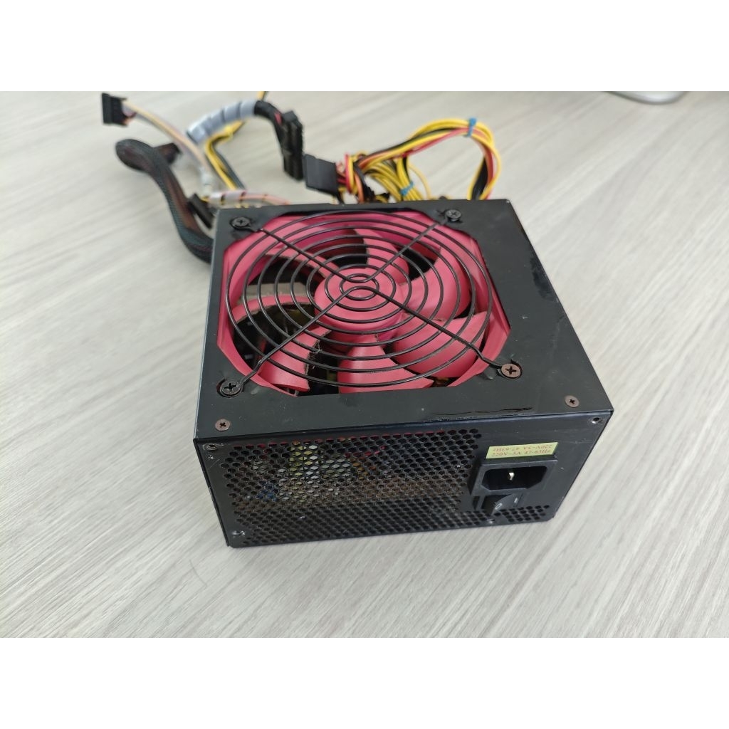 PSU 550w deluxe v6 มือสองใช้งานปกติ