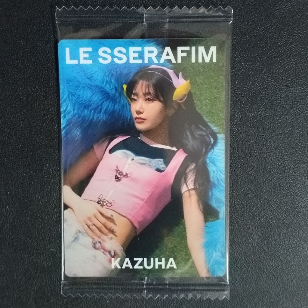 (Sealed Sticker Card) สติ๊กเกอร์การ์ด เล เซราฟิม LE SSERAFIM K-POP IDOL TWIN WAFER COLLECTION STICKER CARD