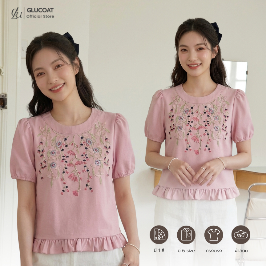 Glucoat | [A406] เสื้อคอกลมสีชมพู ปักลายดอก แขนสม็อก ชายเสื้อแต่งระบาย กระดุมจบหลังหนึ่งเม็ด