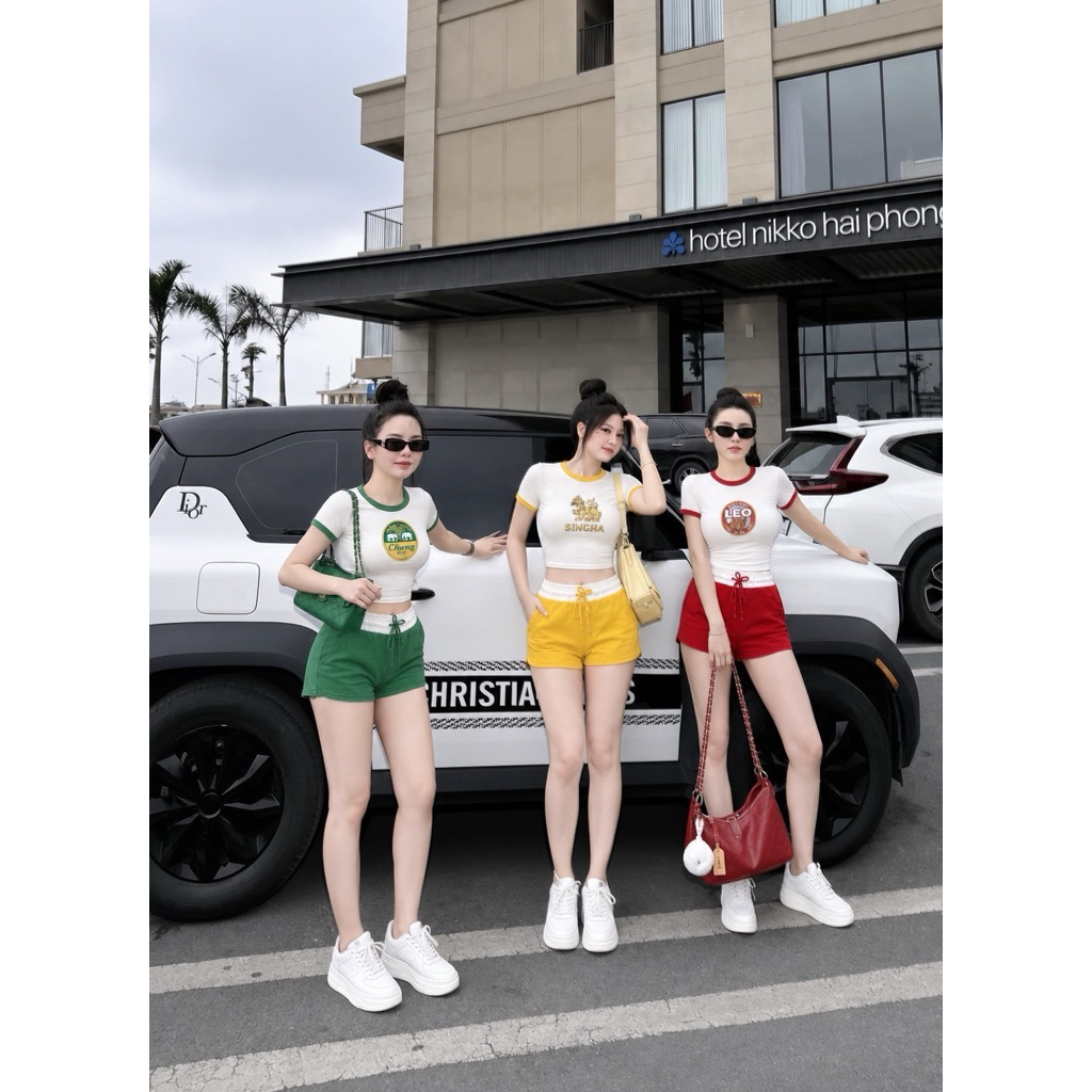 NICEBLUE.SHOP🫐 ทั้งชุดเสื้อ+กางเกง  สายไหนนจัดด่วนน🍻  🫧🏖️📌 อก32-38 เอว24-30 สพ38-39