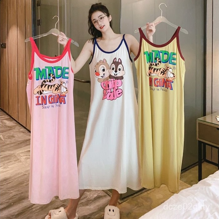 พร้อมส่ง ชุดนอนเดรสสายเดี่ยวลายการ์ตูนน่ารัก สไตล์เกาหลี ใส่สบายระบายอากาศดี ไม่เหนียวเหนอะหนะในฤดูร้อน เสื้อผ้าใส่อยู่บ