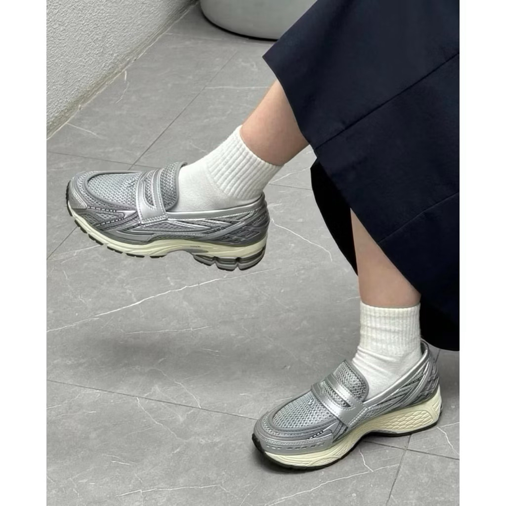 New Balance 1906L Loafer Metallic Silver Size 38