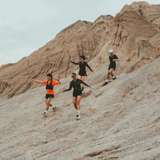 YUPSTER เสื้อวิ่งแขนสั้น ผู้ชาย รุ่น [ Trail Motion ] Men Running T-Shirt ผ้าเบา แห้งไว