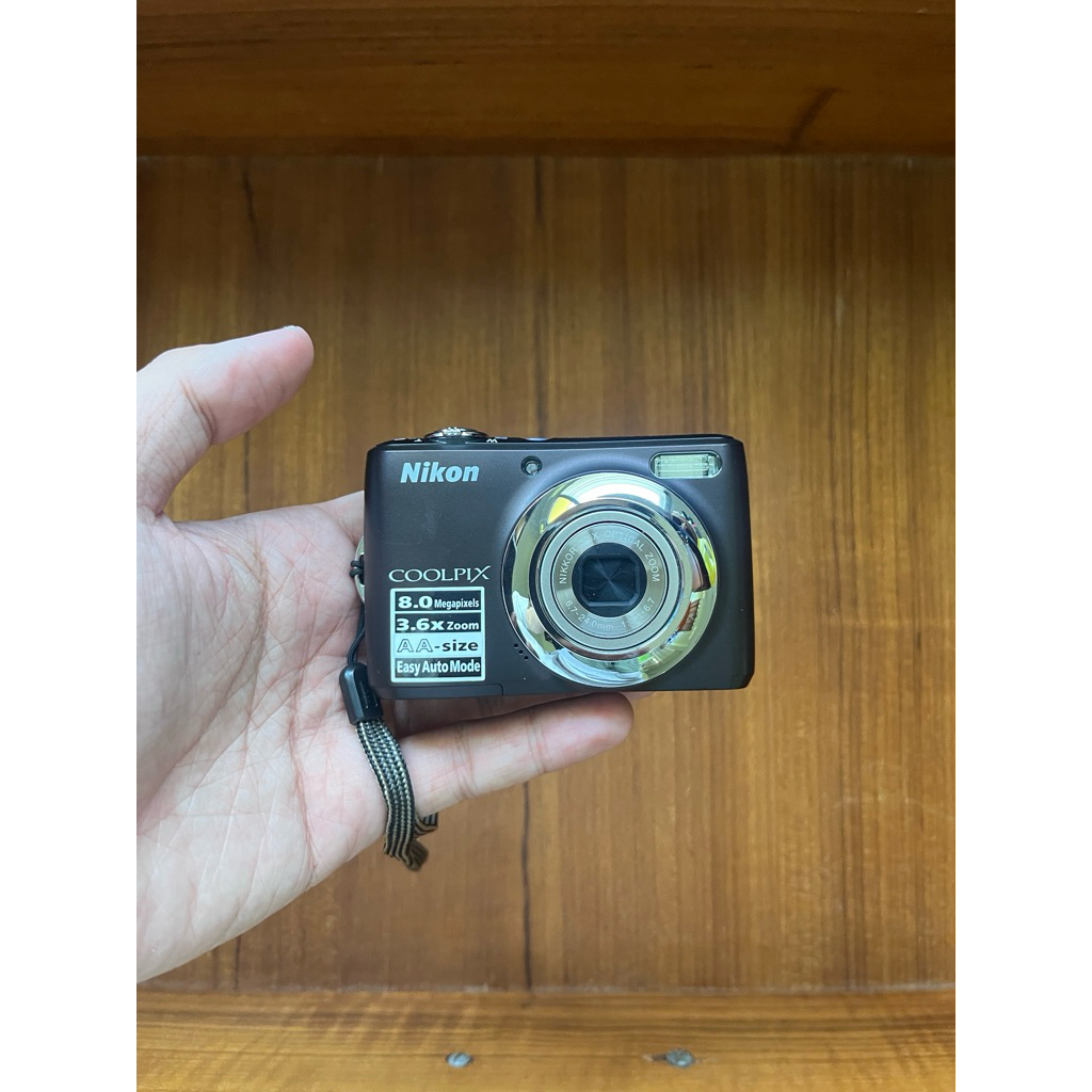 Nikon Coolpix L21 กล้องดิจิตอล Compact