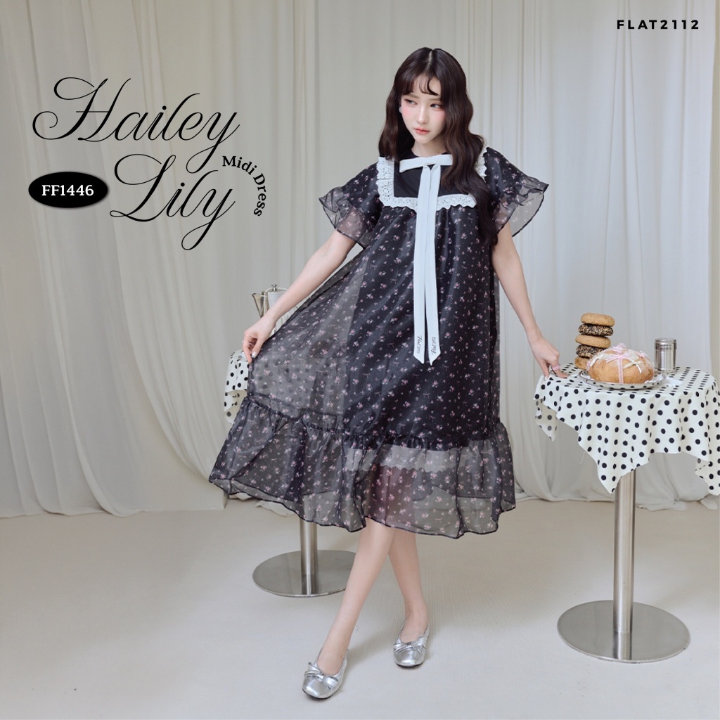 FLAT2112 : HAILEY LILY MAXI DRESS เดรสยาวสไตล์เกาหลีหวาน เดรสออกงานน่ารัก เดรสลูกไม้ระบาย เดรสโบว์ขาวยาว (FF1446)