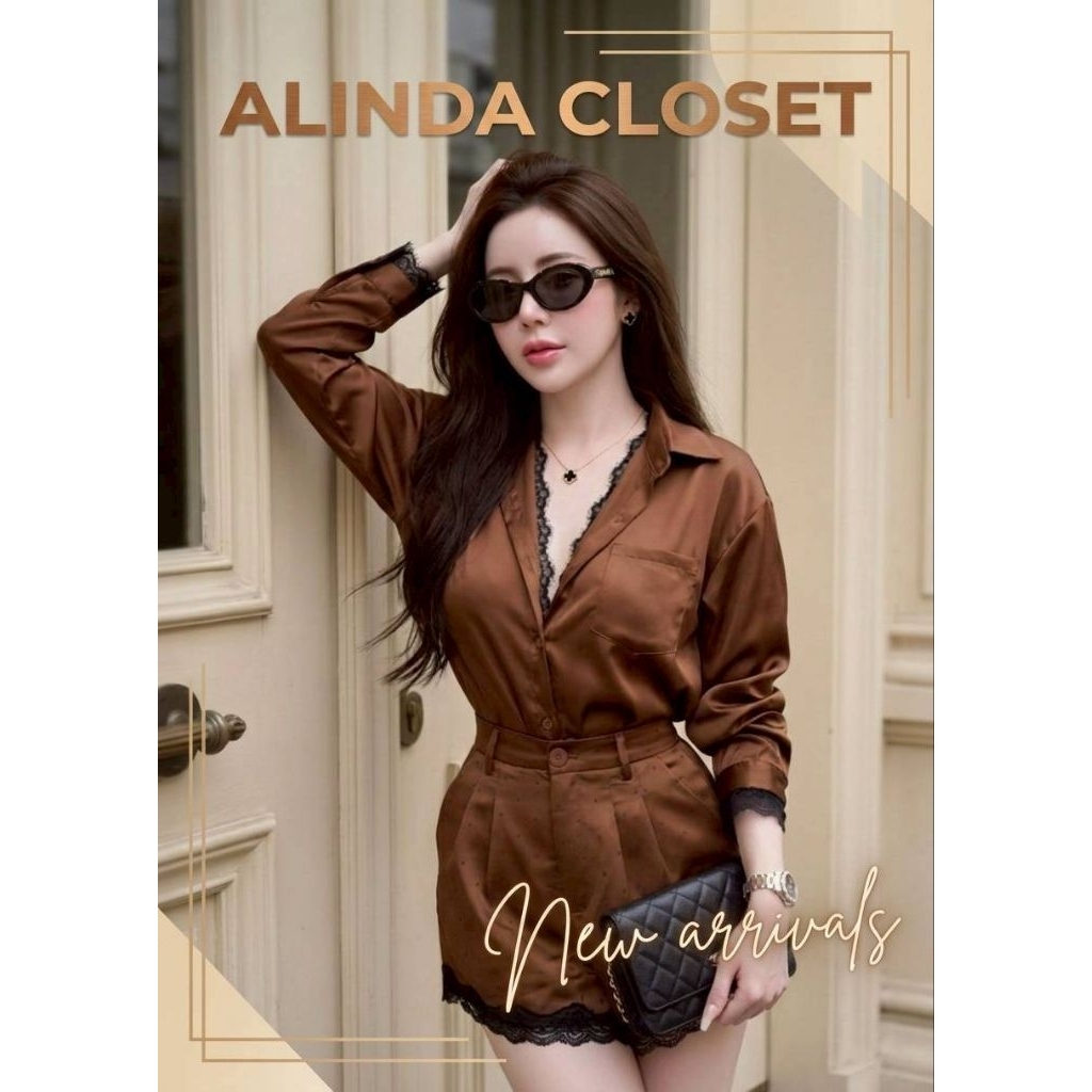 𝘼𝙇𝙄𝙉𝘿𝘼 𝘾𝙇𝙊𝙎𝙀𝙏 ᯓ ★ ชุดเซ็ตซาตินซิลค์สีน้ำตาล เสื้อเชิ้ตแขนยาวแต่งลูกไม้ซีทรูสีดำ+กางเกงขาสั้นลายจุด