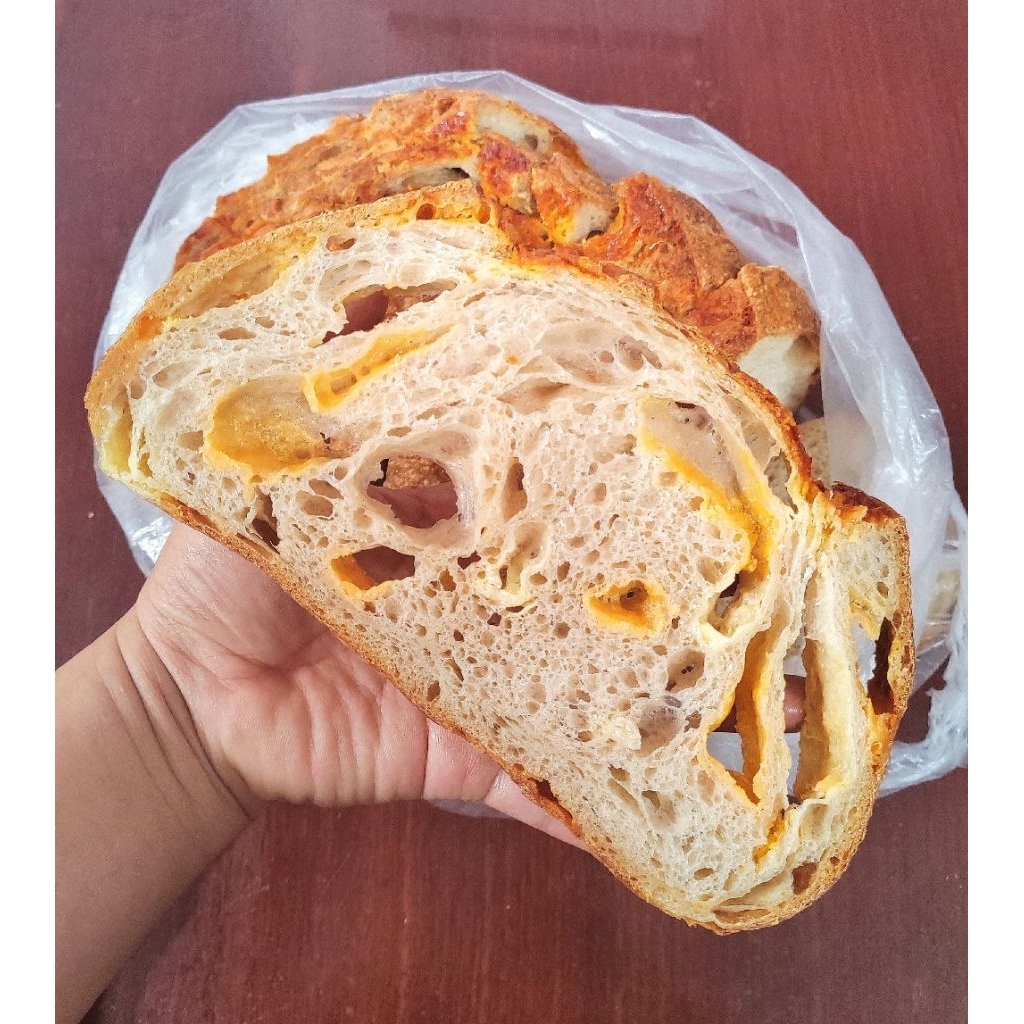 ขนมปังซาวโดว์เช้ดด้าชีสพริกเม็กซิกัน(Cheddar Jalapeño​ Sourdough​)​/เช้ดด้าชีสล้วน(Cheddar​ cheese​)​ ขนาด 950-980g