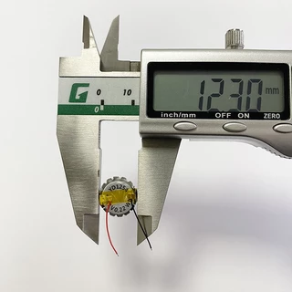 แบต อุปกรณ์ หูฟังไร้สาย ชนิด Li-Po แบบก้อนกลม ขนาด 3.7V มี2ขนาด 1054/40mAh , 1254/60mAh (ชาร์จไว)