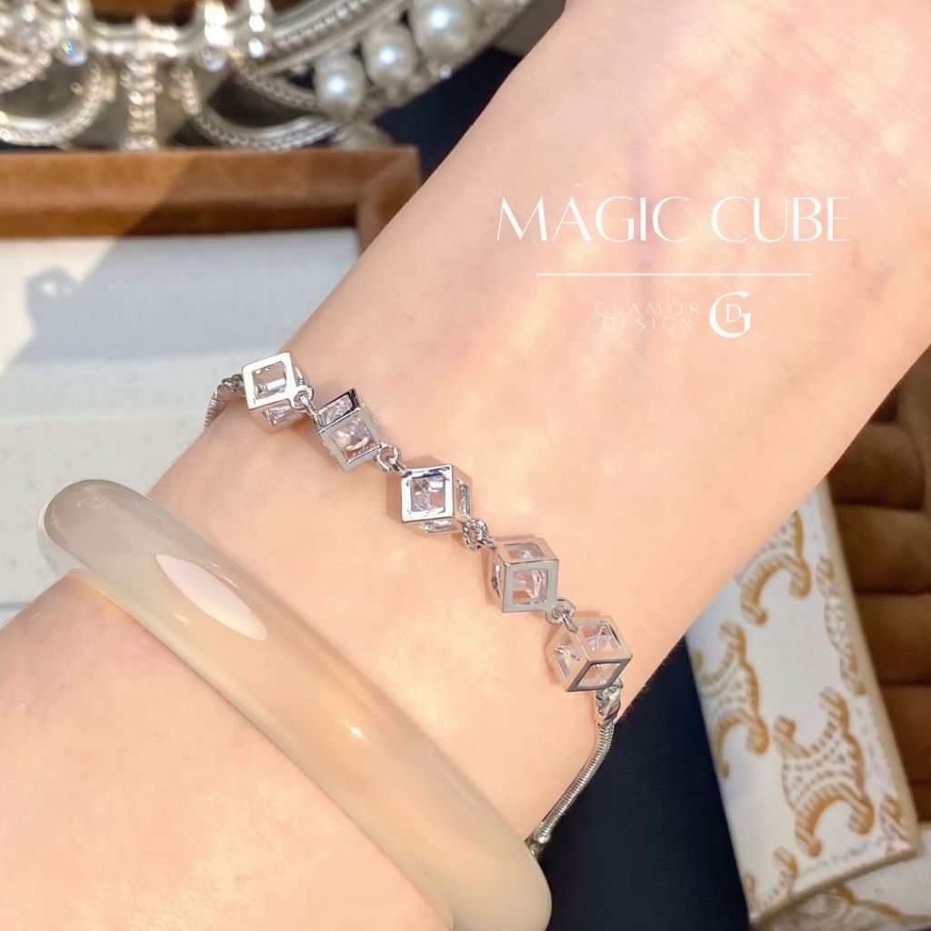 GLAMOR✨กำไลข้อมือเงินแท้ Magic Cube กำไลคริสตัลรูปรูบิค กําไลข้อมือผู้หญิง รูปแบบศิลปะใหม่