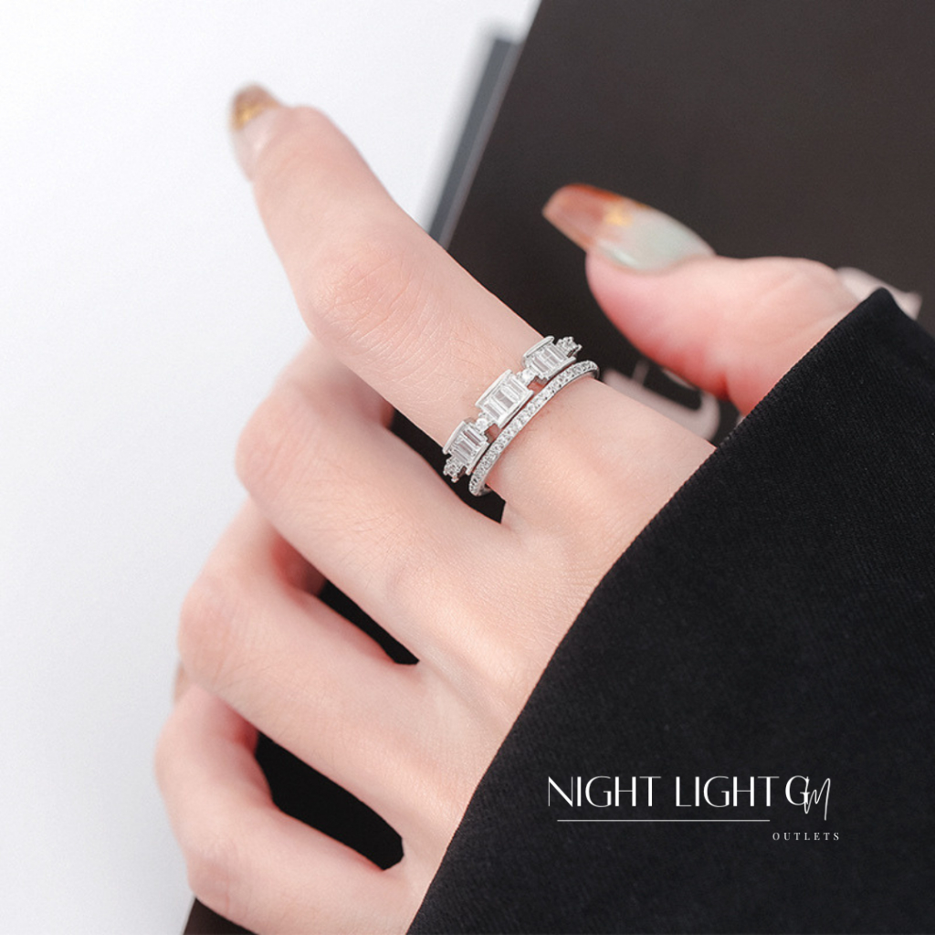 OUTLETS ล้างสต็อกจากโรงงานตรง แหวนเงิน Night Light แหวนเพชร แหวนมงคล เเหวนแฟชั่น Valentine ของขวัญ