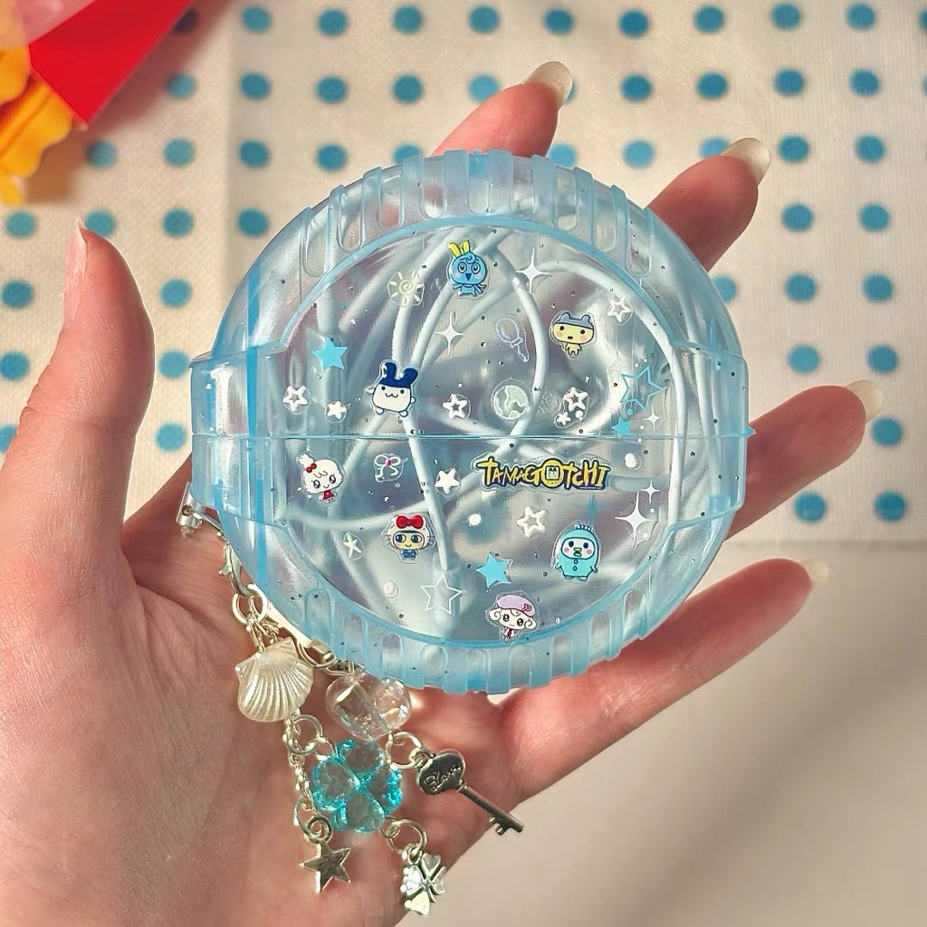 Pre order - กล่องจิ๋วDIYใส่หูฟังแบบมีสาย/สายชาร์จสามาถนำสติ๊กเกอร์หรือพวงกุญแจมาแต่งDIYได้ตามใจชอบ