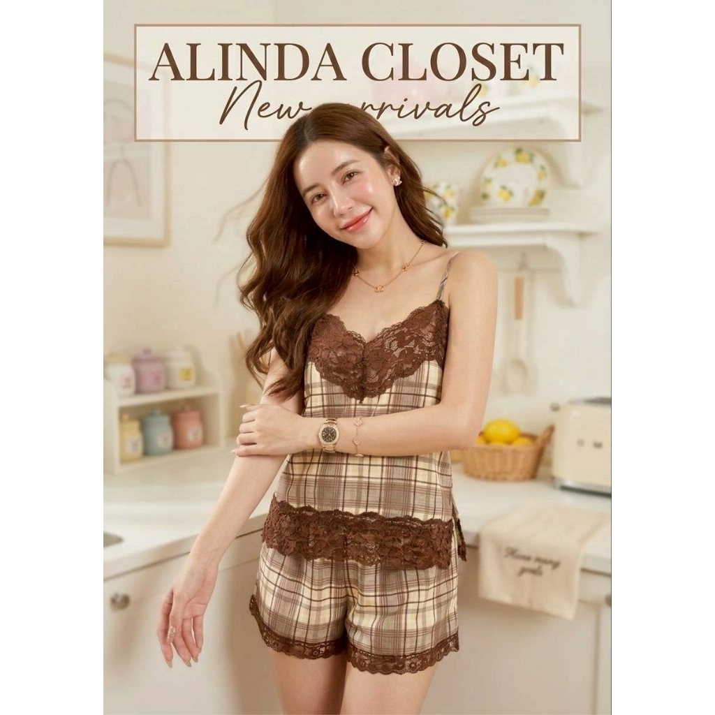 𝘼𝙇𝙄𝙉𝘿𝘼 𝘾𝙇𝙊𝙎𝙀𝙏 ᯓ ★ ชุดเซ็ตผ้าเสื้อสายเดี่ยวลายสก็อตผ่าข้าง สายปรับได้+กางเกงขาสั้นเข้าเซ็ต ใส่สบายมาก