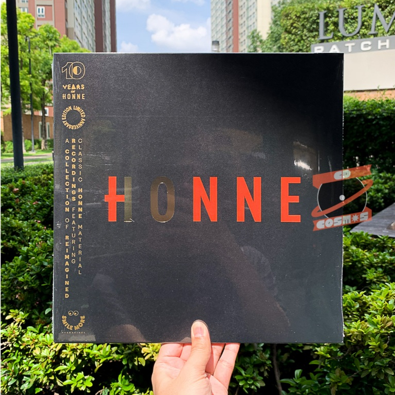 แผ่นเสียง HONNE – 10 (Limited Edition 10 Year Anniversary)