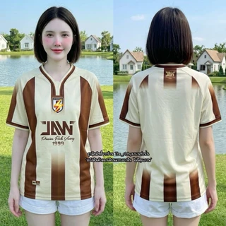 . จะสายหวานหรือสายเท่ ก็เลือกได้ครบ เสื้อกีฬา 13 สี ดีไซส์คอวายสวยๆ