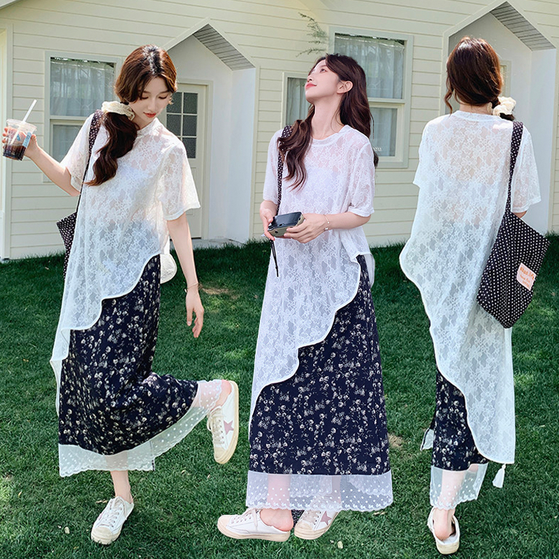 99466 เสื้อแขนสั้นลายปักสีขาว สำหรับผู้หญิง รุ่นใหม่ฤดูร้อน ทรงหลวม ช่วยให้ดูผอม มีดีเทลลูกไม้ตัดแบบไม่สม่ำเสมอ