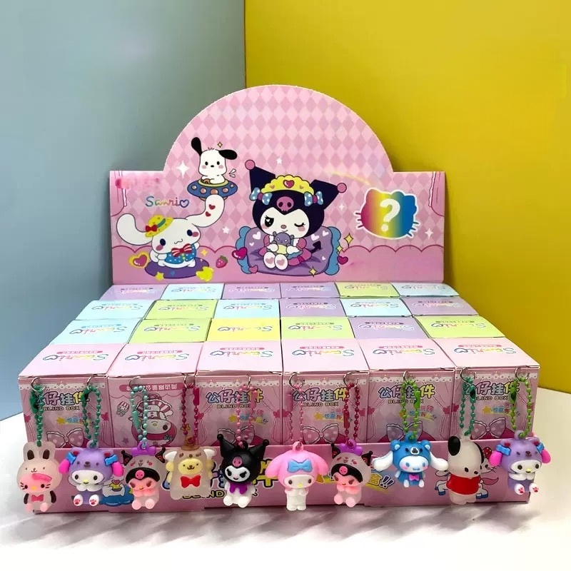 [สุ่มส่ง 1 ตัว!] ที่ห้อยตกแต่งกล้อง(สุ่มส่ง1ตัว) ตุ๊กตาหลากหลายแบบ ตกแต่งมือถือ