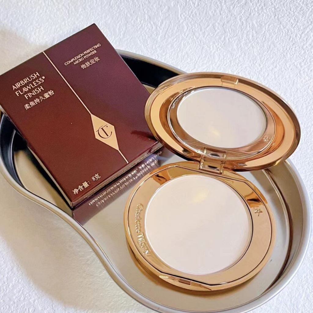 จัดส่งฟรี🌟Charlotte Tilbury airbrush flawless finish powder สี Fair, Medium แป้งอัดแข็งในตำนาน