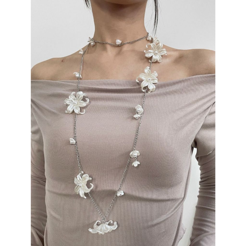 Celeste Flower Necklace พร้อมส่ง  🌷สร้อยคอดอกไม้  สร้อย Y2k  สร้อยวินเทจ (UNISEX)