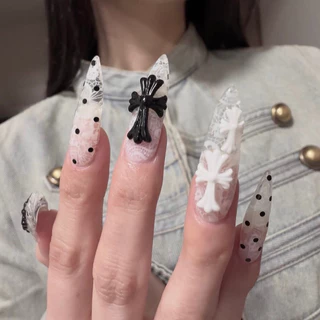 Chrome🖤 Cross nail set (ส่งด่วนจะได้รอบส่งวันถัดไป เนื่องจากเป็นสินค้าทำใหม่ทุกชิ้นครับ)