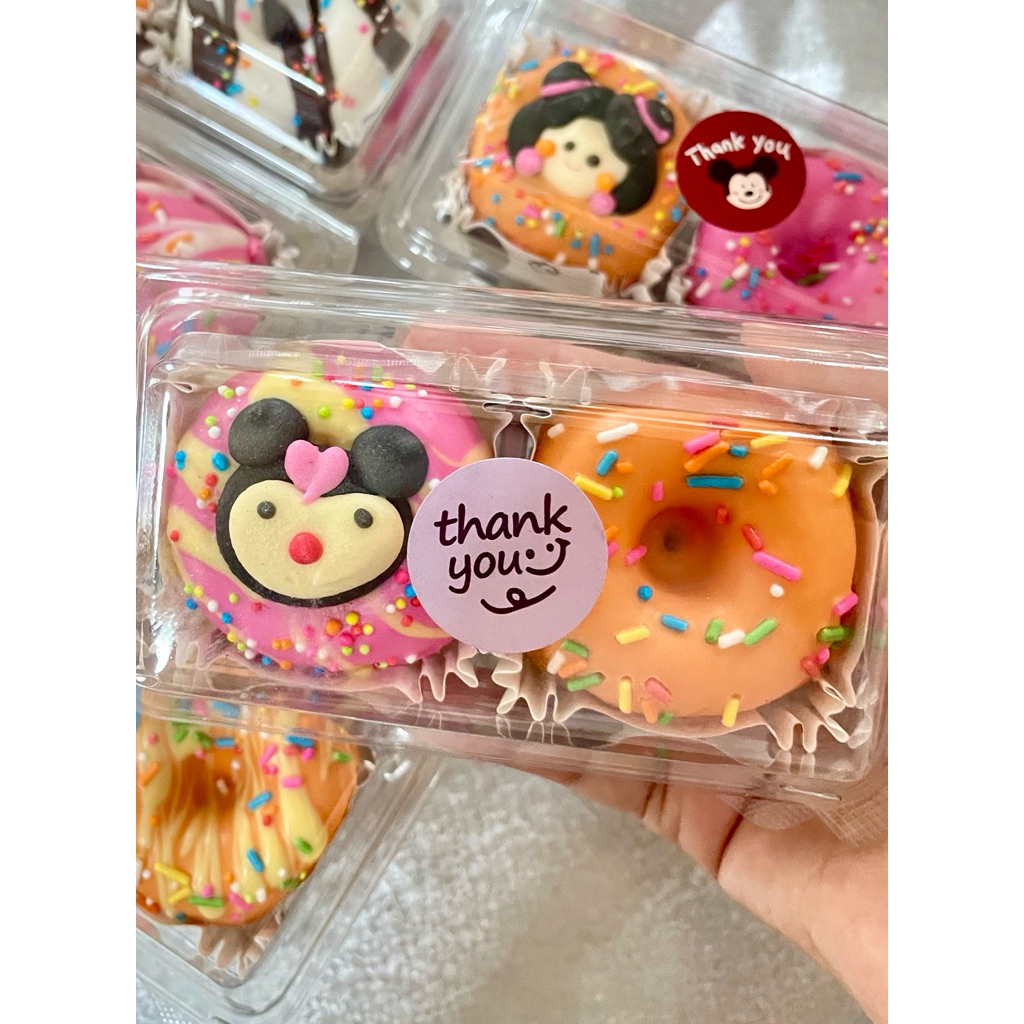โดนัทจิ๋วเคลือบ (คละหน้ากล่องละ 2 ชิ้น)✨สด ใหม่ ทุกกล่อง✨