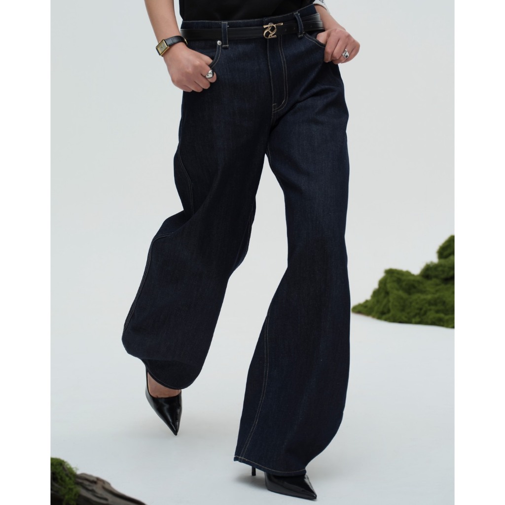 (พร้อมส่ง) Twotwice - Structure Curve Jeans กางเกงยีนส์ทรงโค้ง