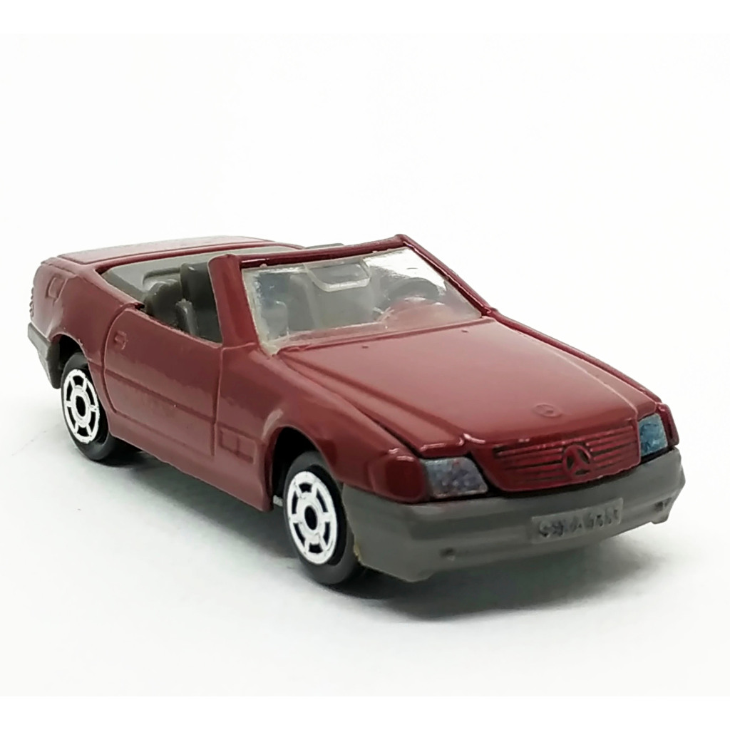 Majorette Mercedes Benz 500 SL สีแดงเข้ม scale 1/58 (3 inches) no Package