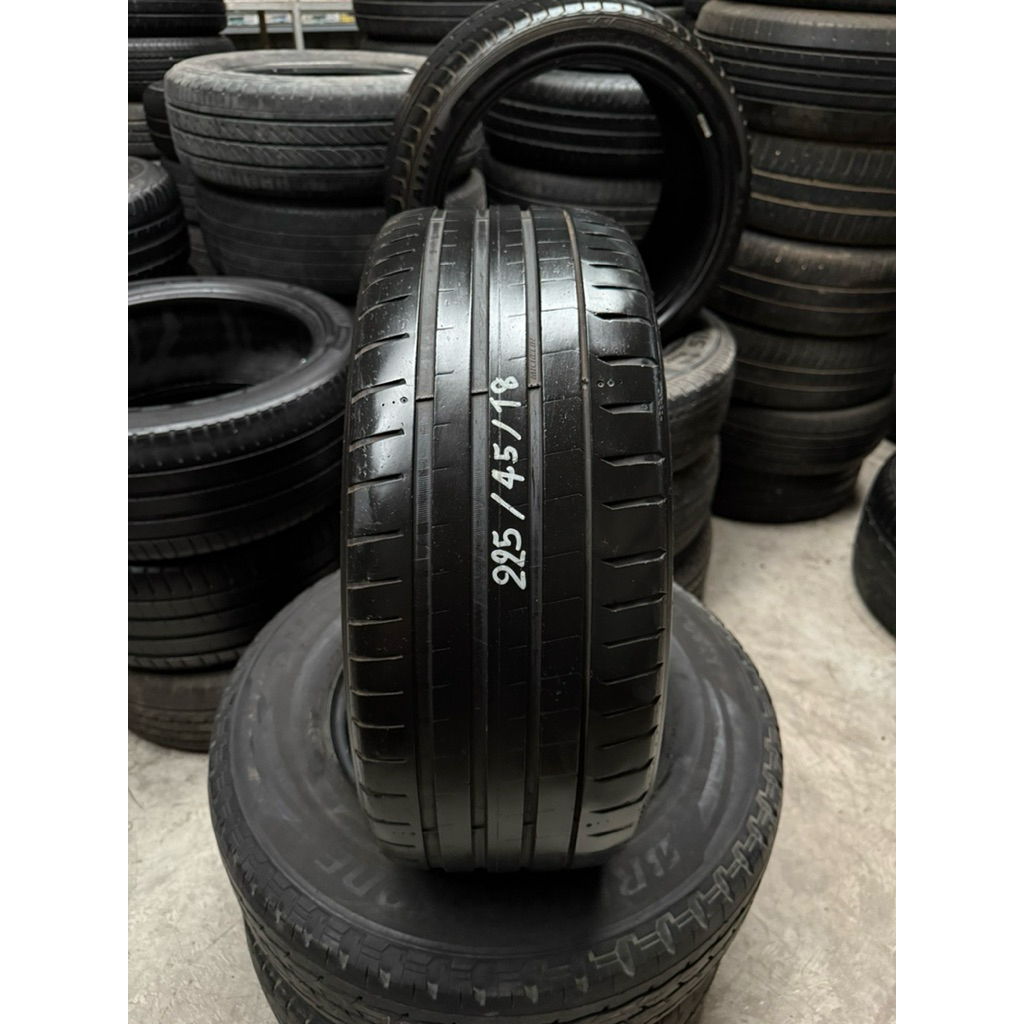 ยางรถยนต์มือสองMichelin225/45R18(ปี22)