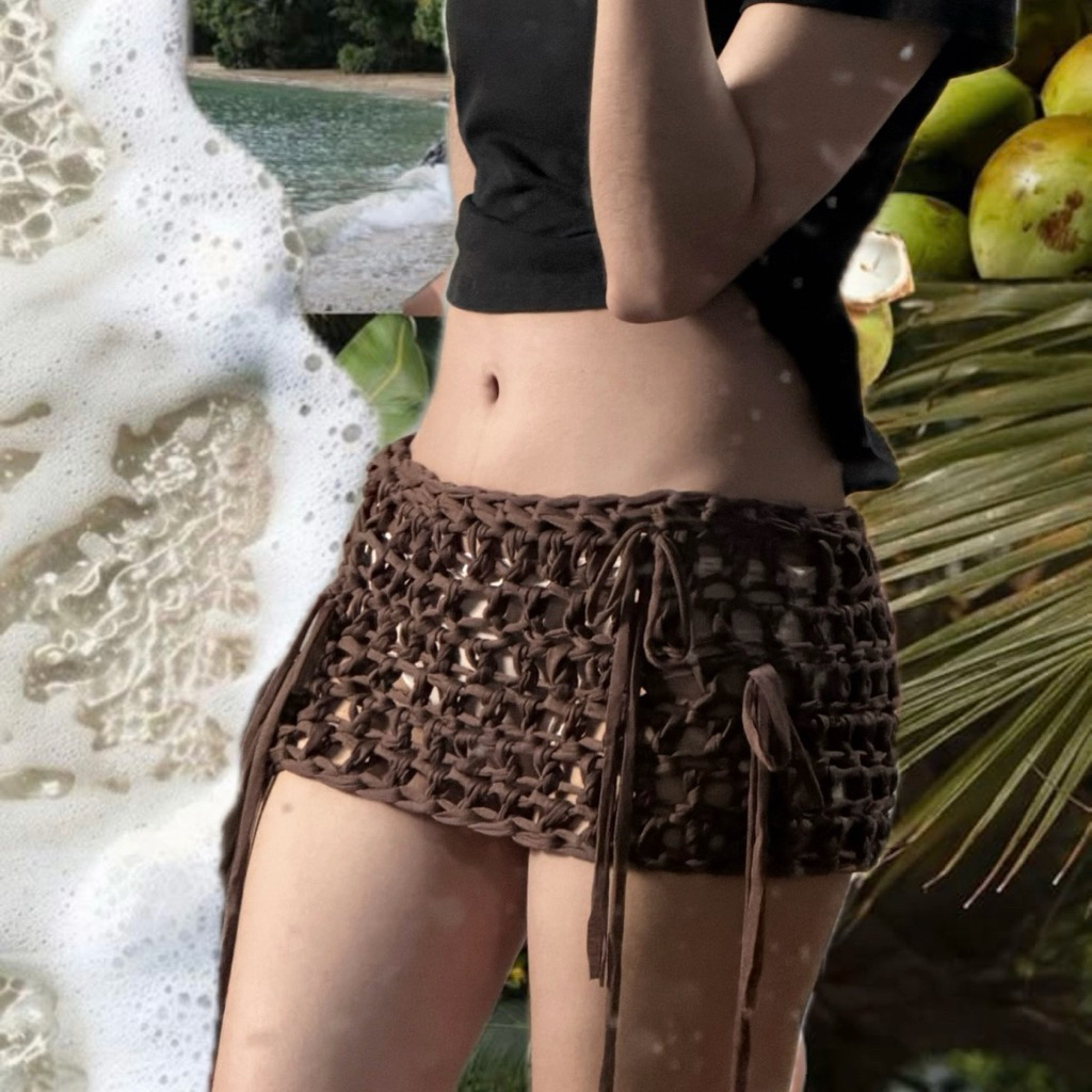 Sasi.loops— กระโปรงถัก คลุมชุดว่ายน้ำ บิกินี่ | Crochet Skirt