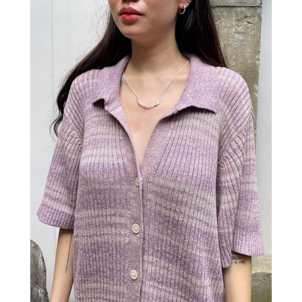 knitCircle - LEAF Shirt (4 สี) เสื้อเชิ้ตไหมพรม ถักทอไล่สีแนวนอน ลายทอนิตแนวตั้ง ทรงโอเวอร์ไซส์ ผ่าหน้า มีกระดุม knit25