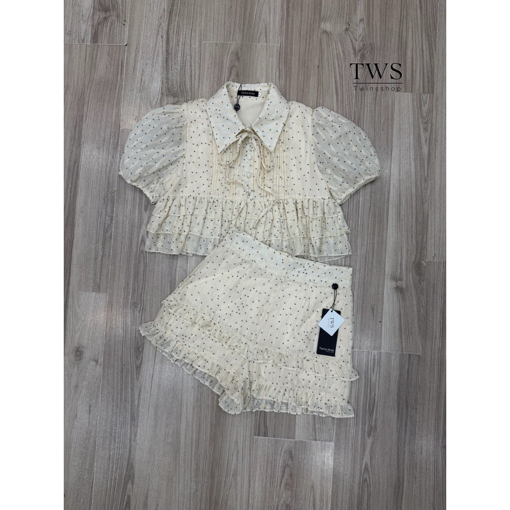Twins shop Set เสื้อ+ขาสั้น ชุดน่ารักไปคาเฟ่ รูปที่ 3