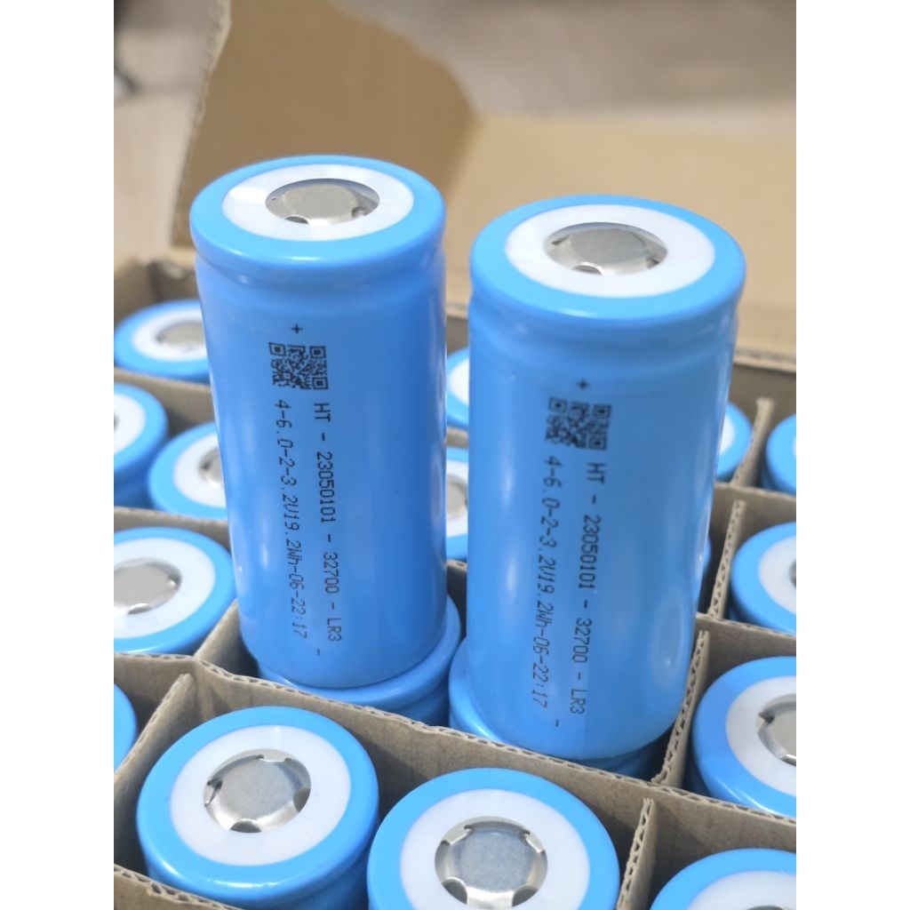 แบตเตอรี่ลิเธียมฟอสเฟส 32650 6000mah Lifepo4 3.2V ของใหม่มือ1 ราคาต่อ 1 ก้อน