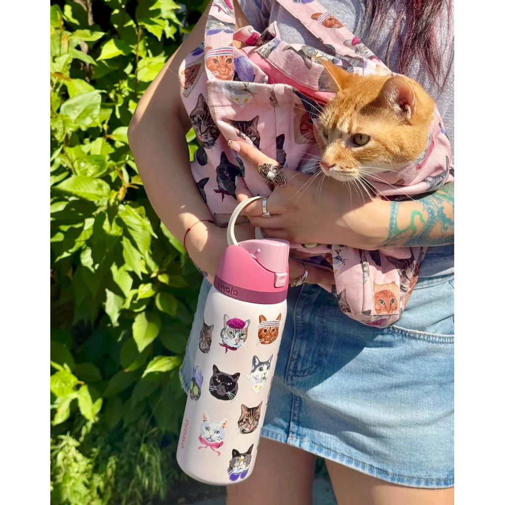 โอวาล่าออกใหม่! ลายน้องแมวสีชมพู (มีขายเฉพาะที่เมกา) Owala Cat College FreeSip 32oz. แก้วน้ำเก็บความเย็น