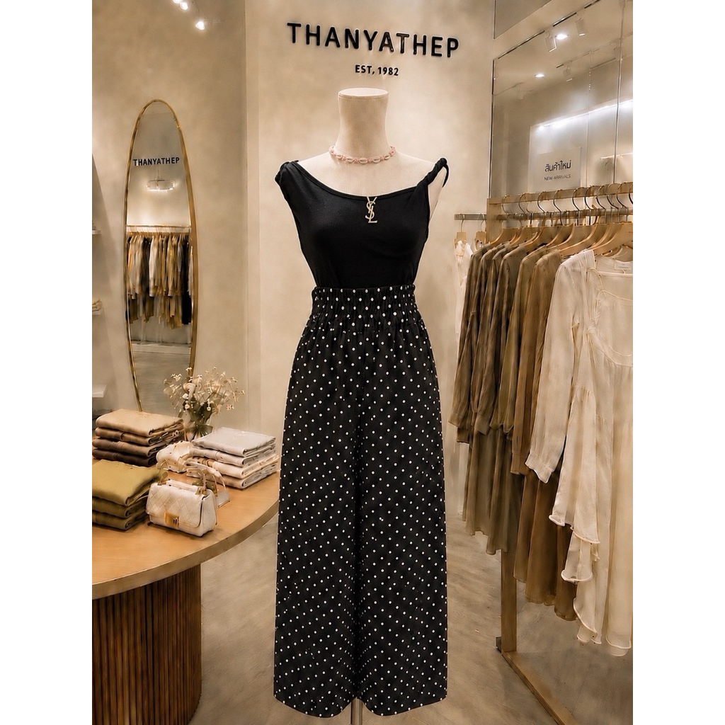N30 เซต2ชิ้น ป้ายThanyathep เสื้อแต่งหน้าอกดีเทลน่ารักมาพร้อมเข็มกลัดแบรนดังกางเกงเอวสูงลายจุดเนื้อพรีเมี่ยมสุด