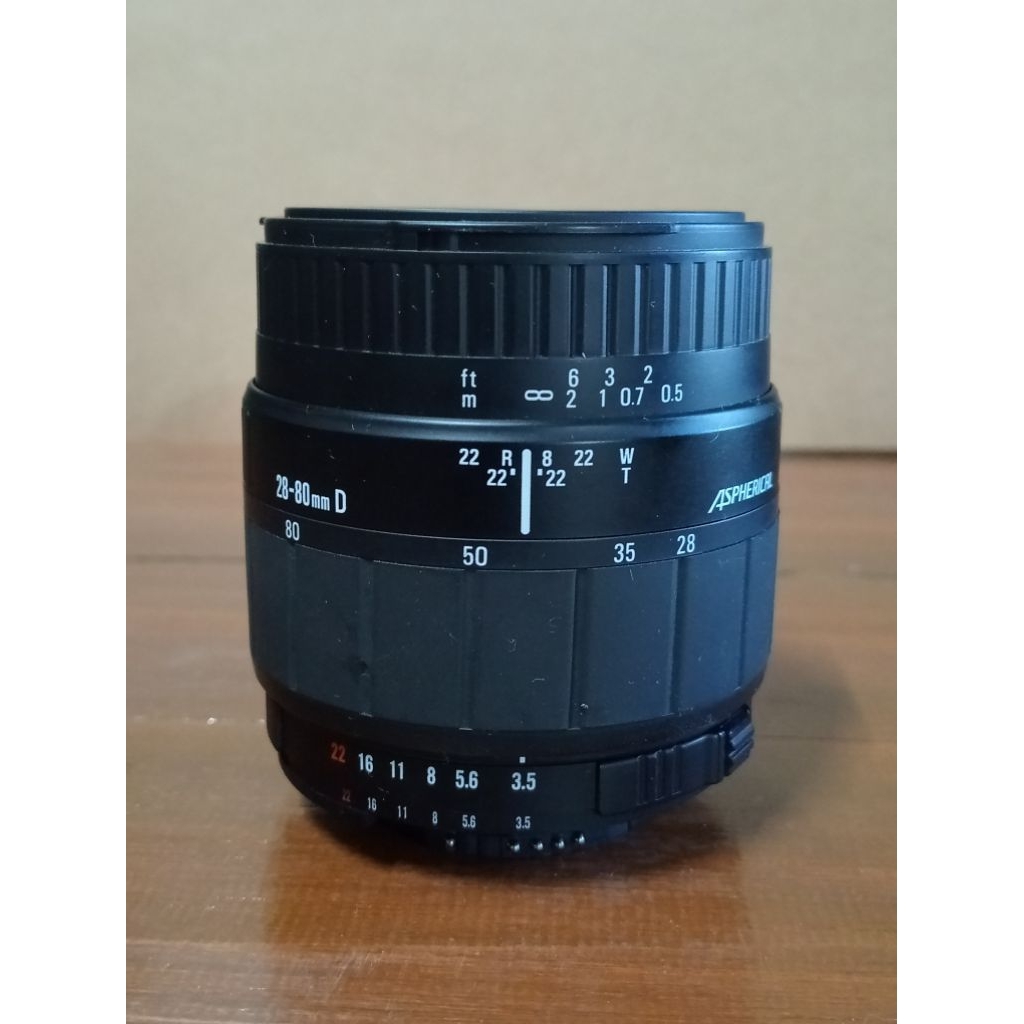 SIGMA 28-80mm f3.5-5.6 D (Nikon)