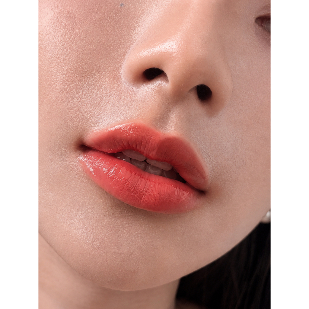 Haruna moist velvet glaze