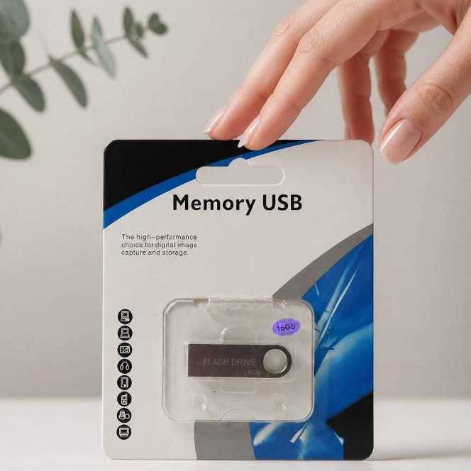 แฟลชไดร์ฟ 8GB สีเงิน (Memory USB วัสดุอย่างดีทนทรานพร้อมรับประกันให้ 1 ปี.)