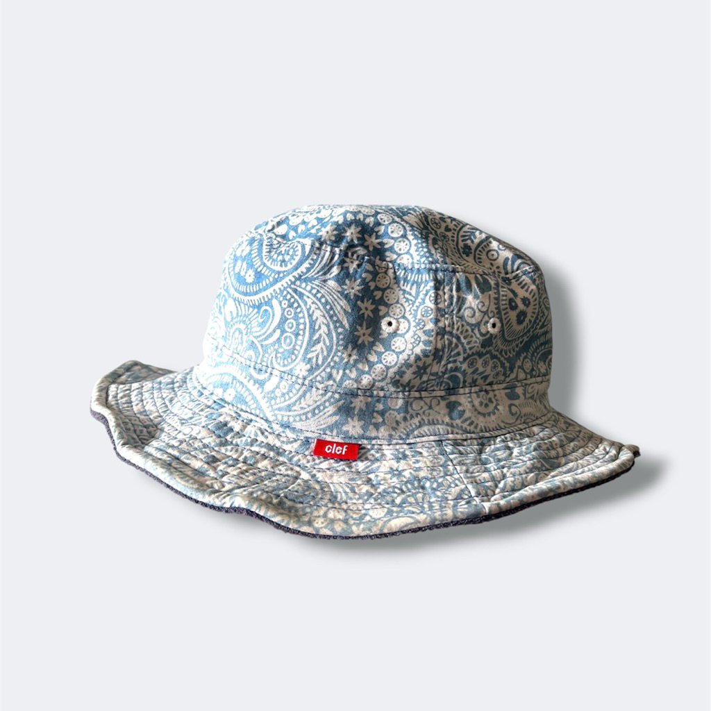 Clef Paisley Bucket Hats หมวกบักเก็ตลาย Paisley สีฟ้า/กรม ใส่ได้สองด้าน ขนาด 57.5cm