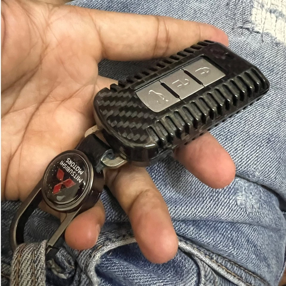 เคสรีโมทรถ Mitsubishi Pajero XForce 2026 คาร์บอนไฟเบอร์แท้  T-Carbon (Top Product ; Carbon Fiber Key Case)  Key Sets ; M thumbnail 4