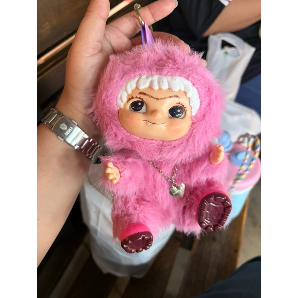 ตุ๊กตา Wakuku จากคอลเลกชัน Fuzzy Trendy Fun Party Series