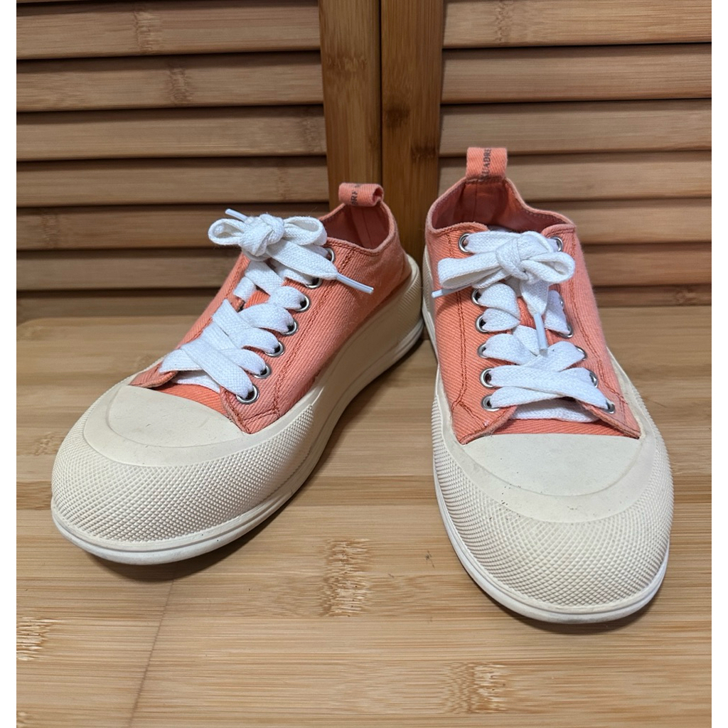 รองเท้า 🧡 ALEXANDER MCQUEEN 🧡