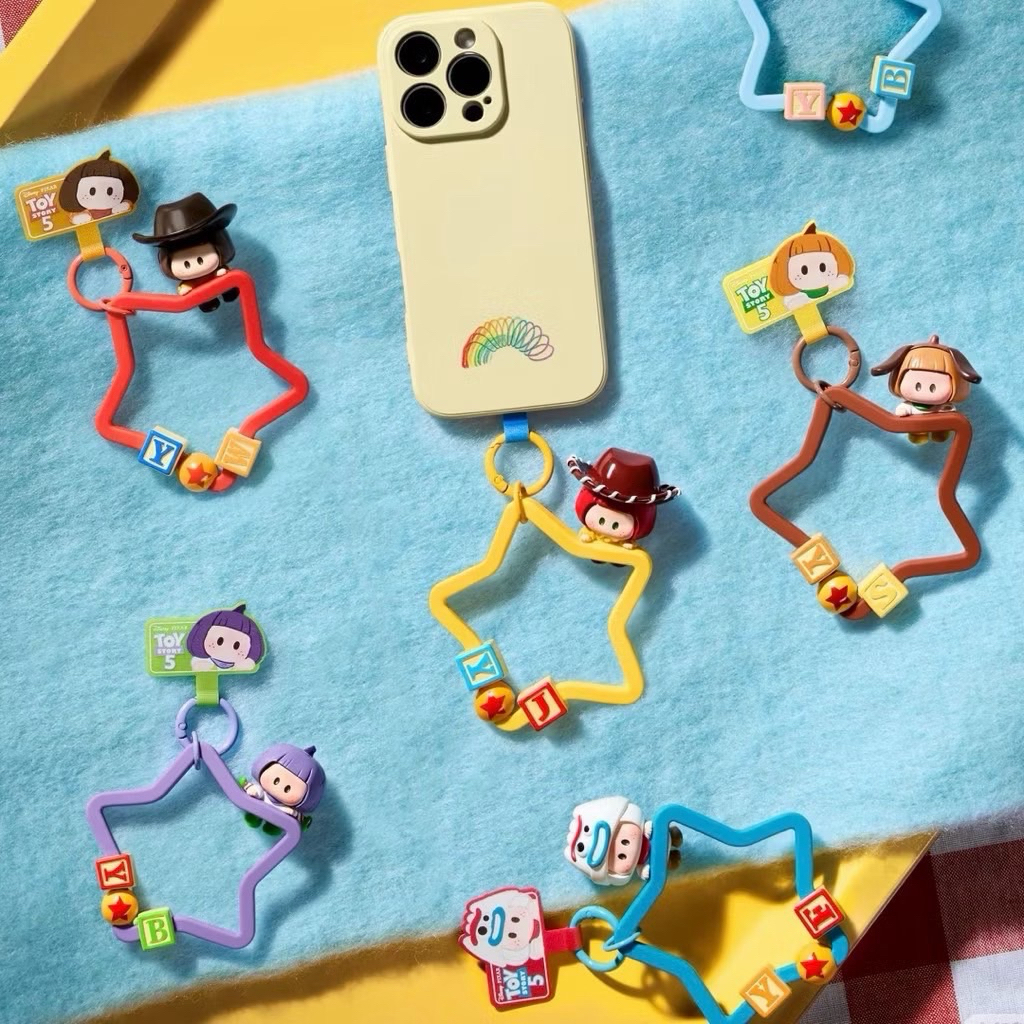 (พร้อมส่งจากไทย : ระบุตัว💖) ที่ห้อยมือถือ YOYO x Toy Story Blind Box