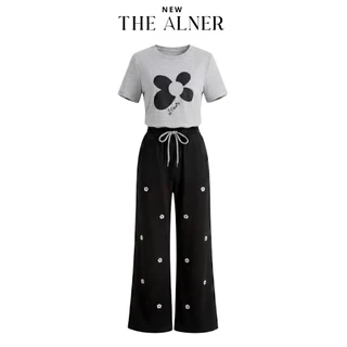 ชุดเซตวอร์มปักดอกไม้ กางเกงขายาว Thealner (ดิอัลเนอร์) -AN554