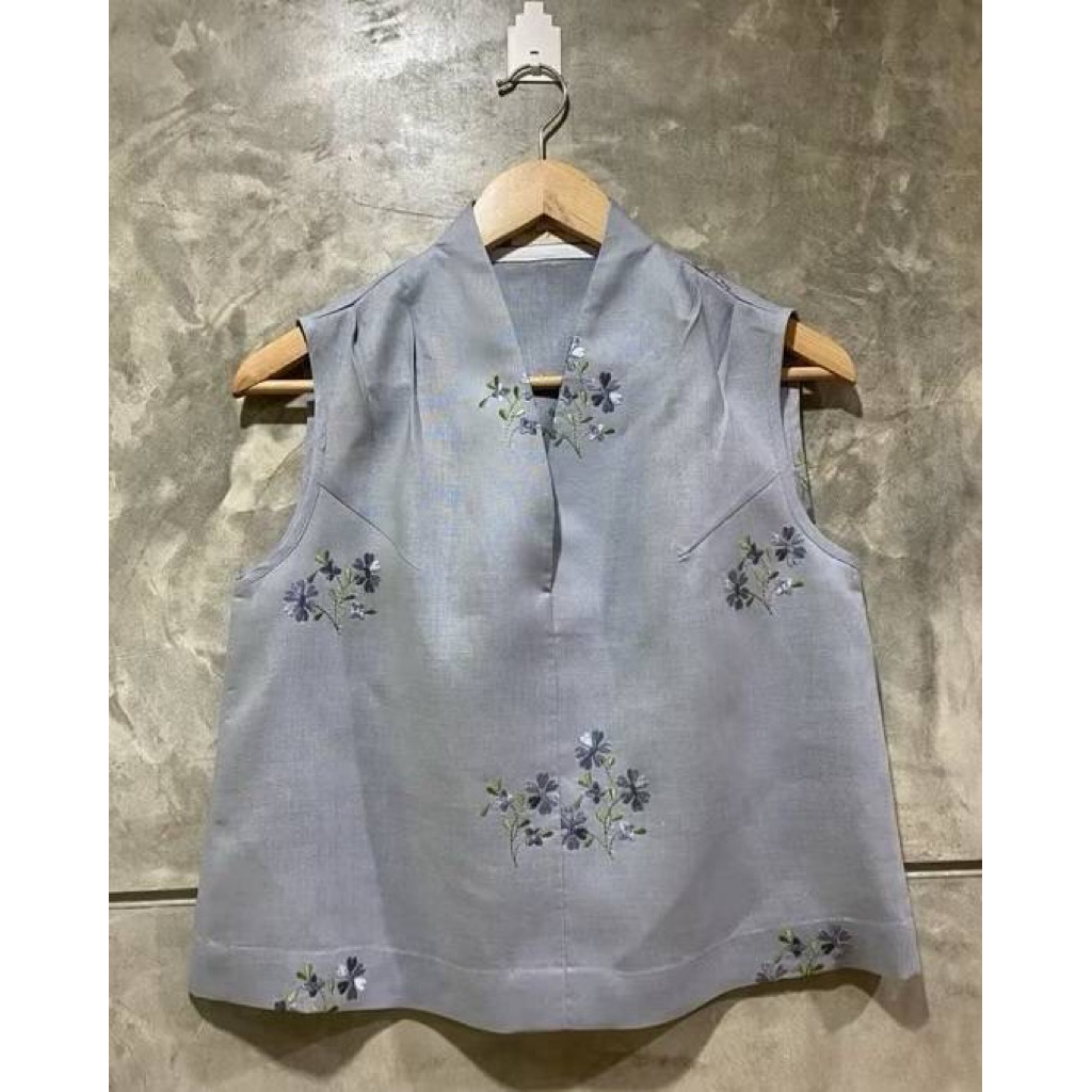 เสื้อผ้าลินินลายปัก คอปีน