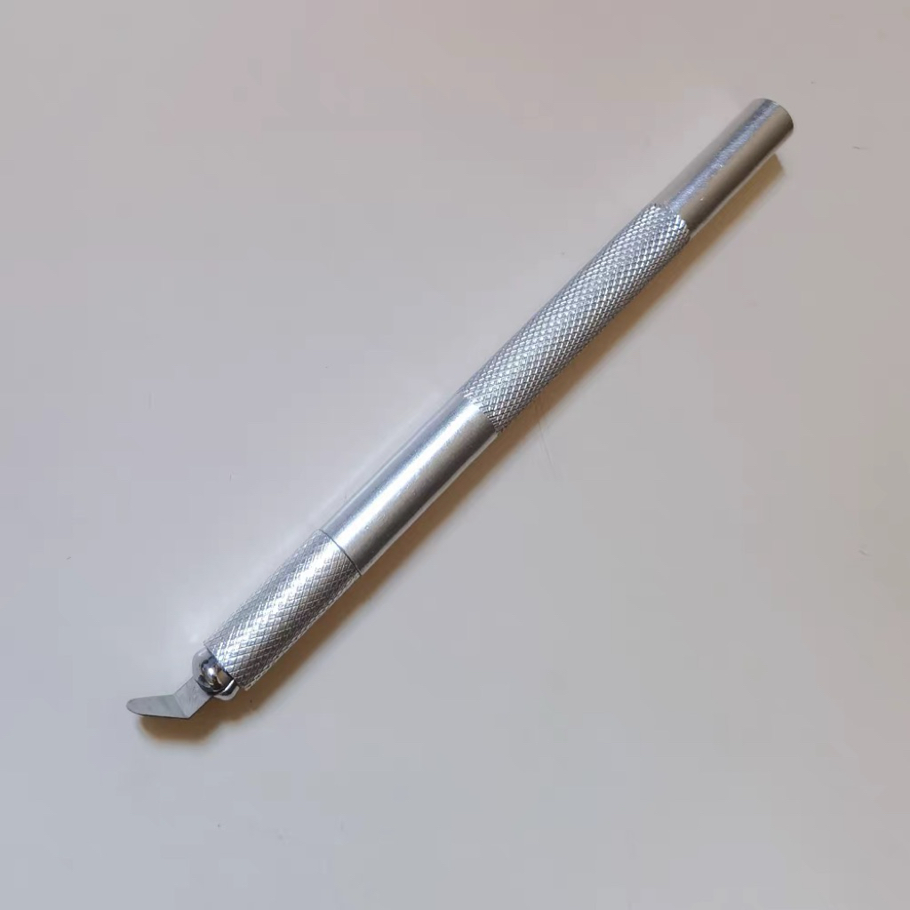 มีดคัตเตอร์ปากกา (Art Knife) ปลายงอ