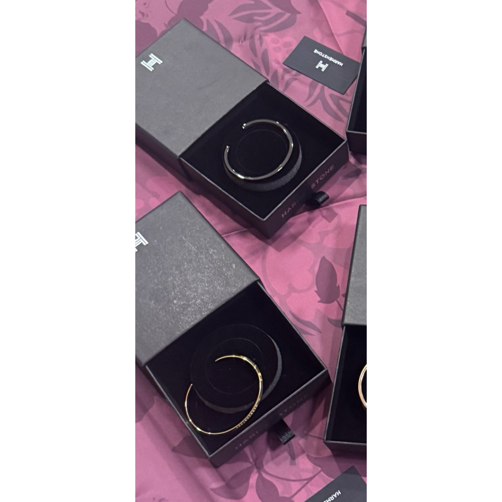 Harmenstone-กำไลมหาชนก สีเงิน/ทอง The Mahachok Cuff(แท้) ส่งต่อ
