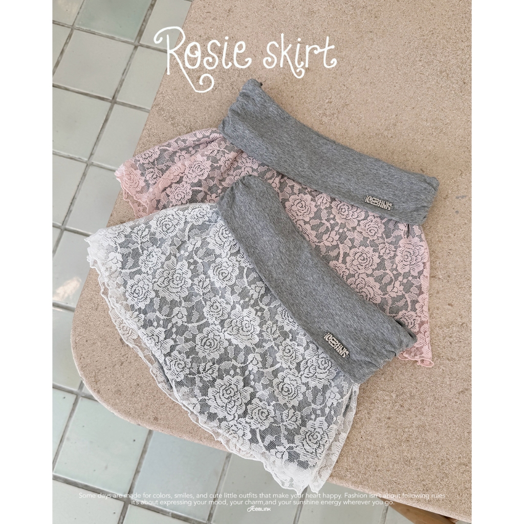ICEBLINK | Rosie lace skirt กระโปรงกางเกงเอวพับลูกไม้