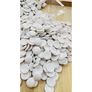 เม็ดพลาสติก คละสี ขนาด 12และ14มิล100ชิ้น