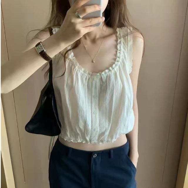 (พร้อมส่งครีมS)เสื้อแขนกุดค้อตต้อน ขอบลูกไม้ ป้ายเกาหลี Lace Trim Drawstring Crop Top(koreamoods)