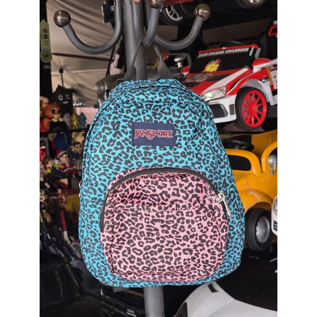 กระเป๋าสะพายหลัง JANSPORT ใบเล็ก มือสองสภาพสวย